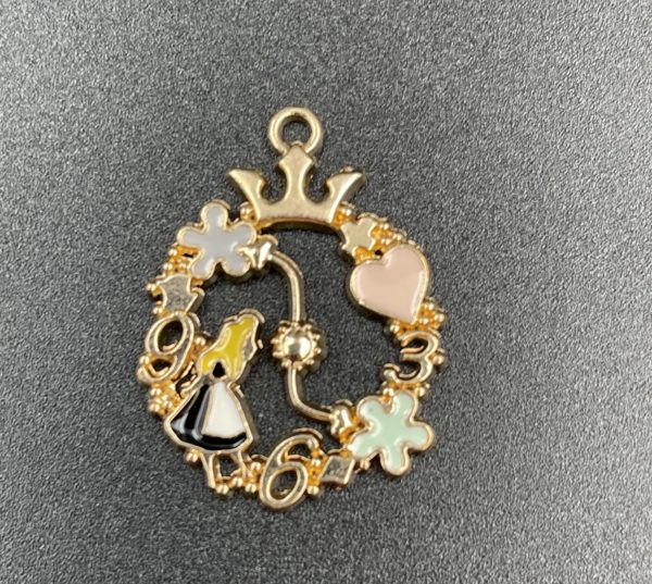 Pendentif Alice au pays des merveilles